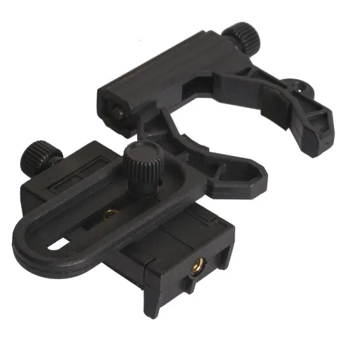 a fényképen:  Levenhuk A10 okostelefon-adapter,  2