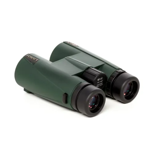 a fényképen:  Delta Optical Forest II 10x42 távcső,  3