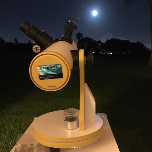 a képen:  Levenhuk Meade EclipseView 114 mm-es reflektor teleszkóp,  6