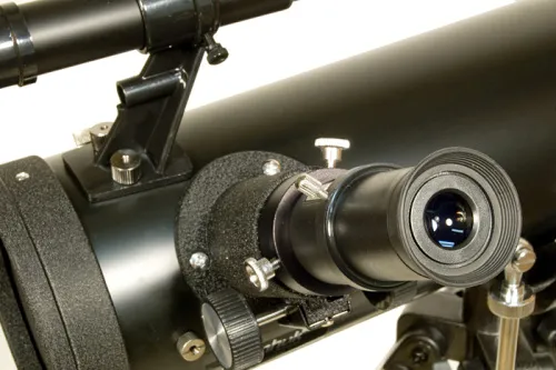 a fényképen:  Levenhuk Skyline 76x700 AZ teleszkóp,  5