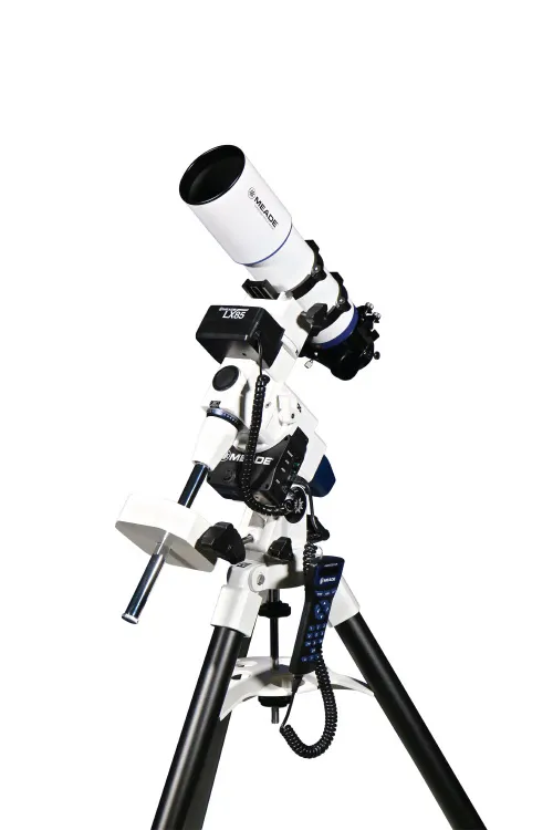 a fényképen:  Meade LX85 80 mm refraktor teleszkóp,  4
