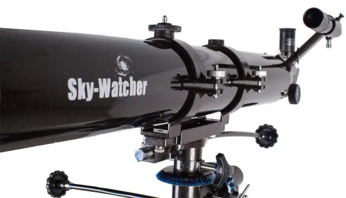 a fényképen:  Sky-Watcher BK 809EQ2 teleszkóp,  5