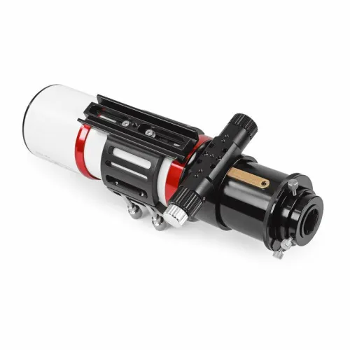 a fotón:  Omegon Pro APO AP 76/418 ED Triplet OTA teleszkóp,  2