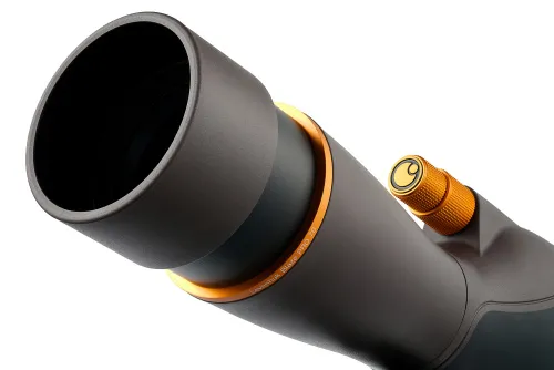 a fotón:  Levenhuk Blaze PRO 70 figyelőtávcső,  10