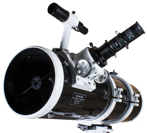 a fényképen:  Sky-Watcher BK P150750EQ3-2 Telescope,  7