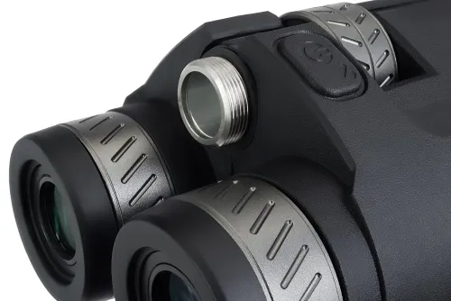 a fényképen:  Levenhuk Guard PRO 4000 távolságmérős kétszemes távcső,  11