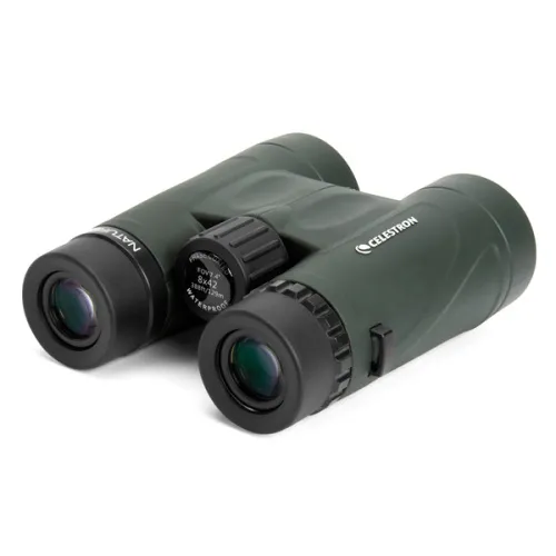 a fényképen:  Celestron Nature DX 8x42 kétszemes távcső,  2