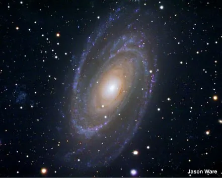 a fotón:  Meade 14"-os, F/8-as továbbfejlesztett kómahibamentes optikai tubusszerelvény,  7