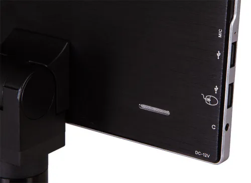 a fényképen:  Levenhuk MED 5M digitális mikroszkóp-kamera 9,4" LCD-kijelzővel,  4