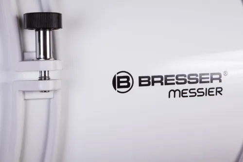 a képen:  Bresser Messier NT203s/800 OTA,  8