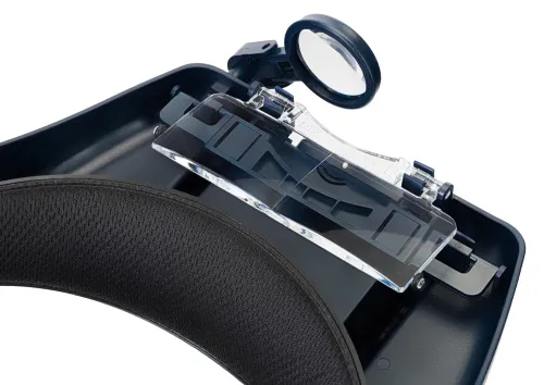 a fényképen:  Levenhuk Discovery Crafts DHR 10 fejre rögzíthető, tölthető nagyító,  8