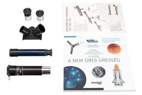 a fényképen:  Levenhuk Discovery Sky T50 teleszkóp könyvvel,  3