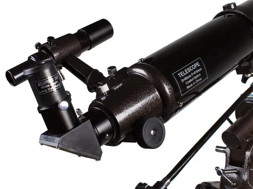 a fényképen:  Sky-Watcher BK 909EQ2 teleszkóp,  7
