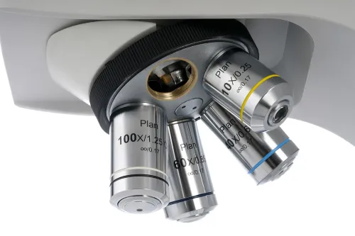 a fényképen:  Levenhuk MED D40T LCD digitális trinokuláris mikroszkóp,  9