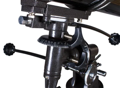 a fotón:  Sky-Watcher BK 1309EQ2 teleszkóp,  6