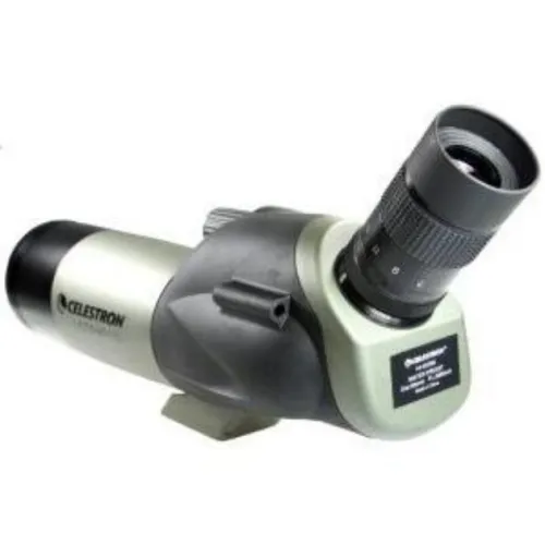 a fotón:  Celestron Ultima 65–45 figyelőtávcső,  2