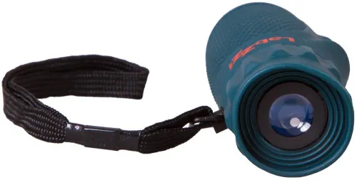 a fényképen:  Levenhuk LabZZ MC2 egyszemes távcső,  6