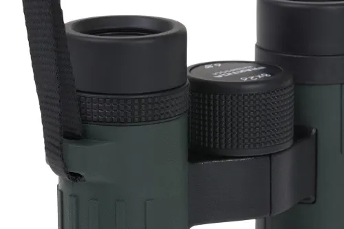 a fotón:  Praktica Pioneer 8x26 kétszemes távcső,  3