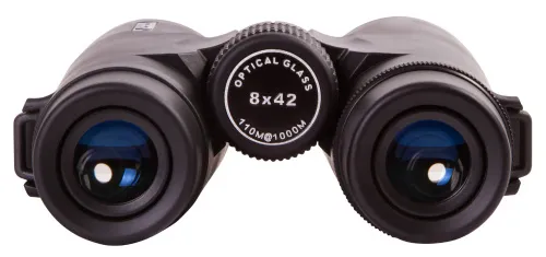 a fényképen:  Levenhuk Karma BASE 8x42 kétszemes távcső,  10