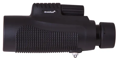 a fotón:  Levenhuk Wise 10x42 egyszemes távcső,  7