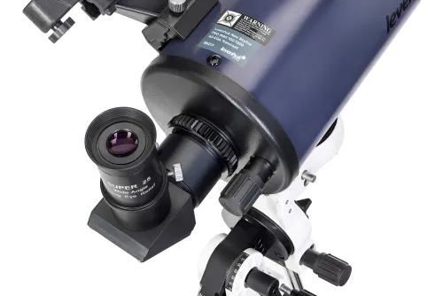 a fényképen:  Levenhuk New Skyline PRO MAK 102/1300 AZ-EQA teleszkóp,  10
