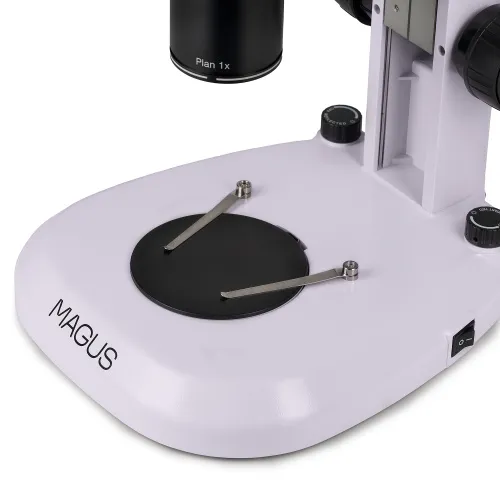 a képen:   MAGUS Stereo A8 sztereomikroszkóp,  10