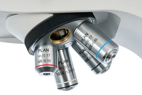 a képen:  Levenhuk MED 40T trinokuláris mikroszkóp,  9