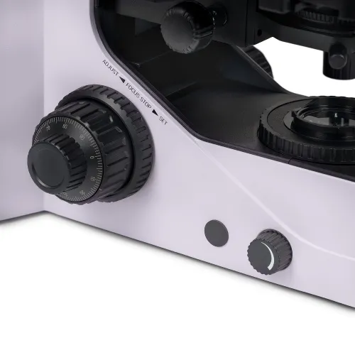 a fotón:  MAGUS Bio 270T biológiai mikroszkóp,  13