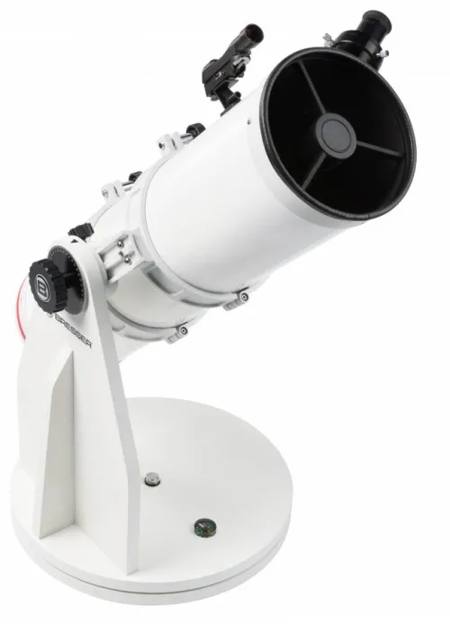a fotón:  Bresser Messier 6" Dobson teleszkóp,  2