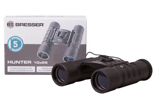 a fotón:  Bresser Hunter 10x25 kétszemes távcső,  7