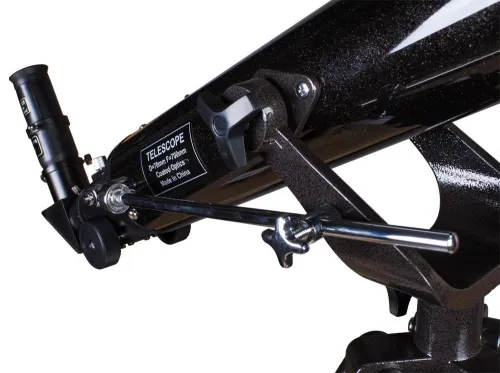 a képen:  Sky-Watcher BK 707AZ2 Telescope,  6