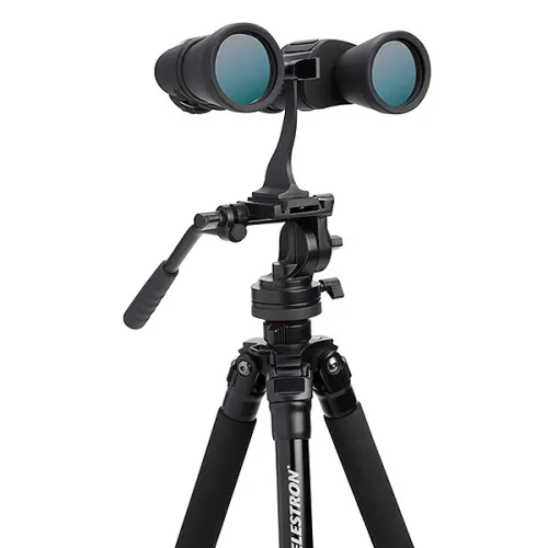 a fényképen:  Celestron Cometron 7x50 kétszemes távcső,  8