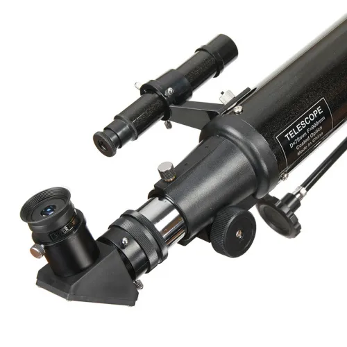 a fotón:  Sky-Watcher BK 709EQ1 teleszkóp,  3