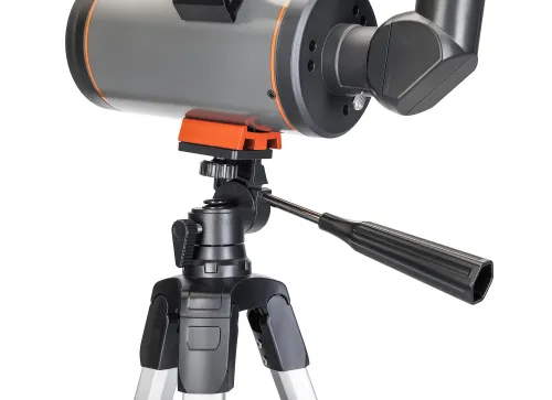 a fényképen:  Levenhuk Kelvin Nova PLUS MAK 70/750 fotóteleszkóp,  11