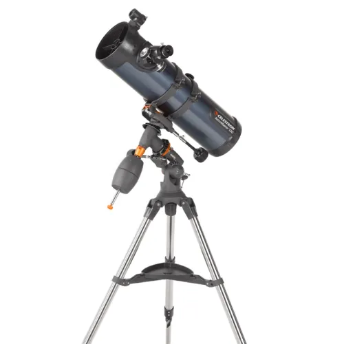 a fotón:  Celestron AstroMaster 130 EQ-MD (Motor Drive) teleszkóp,  2
