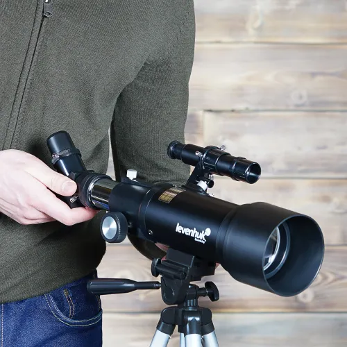 a fotón:  Levenhuk Skyline Travel 70 teleszkóp,  19