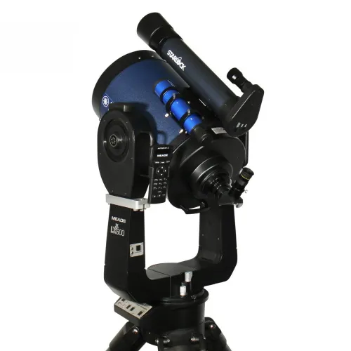 a fotón:  Meade LX600 10"-os, F/8 rekesznyílású ACF teleszkóp,  4