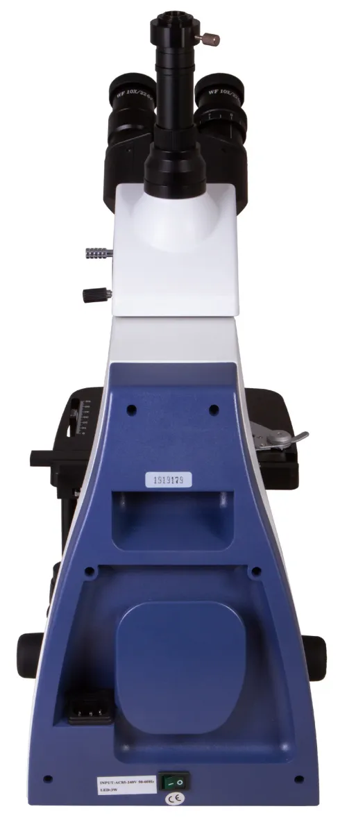 a fényképen:  Levenhuk MED 30T trinokuláris mikroszkóp,  7